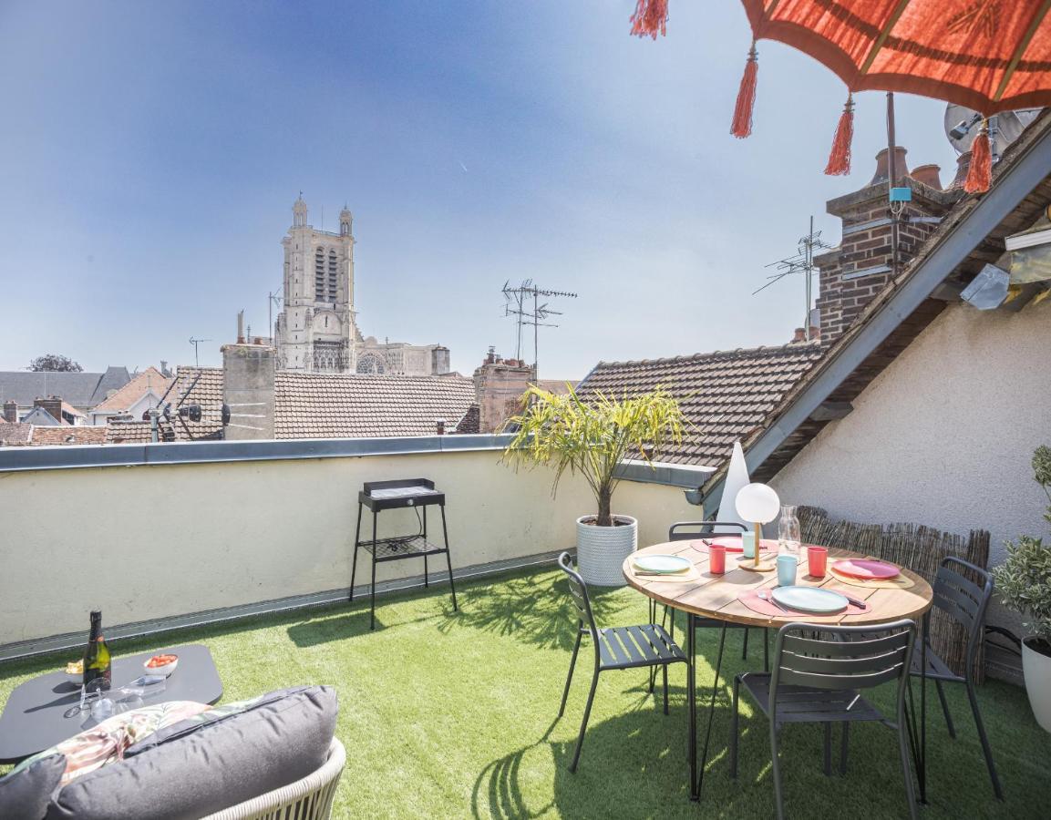 Le Rooftop - Vue Cathedrale - Climatisation Troyes Buitenkant foto